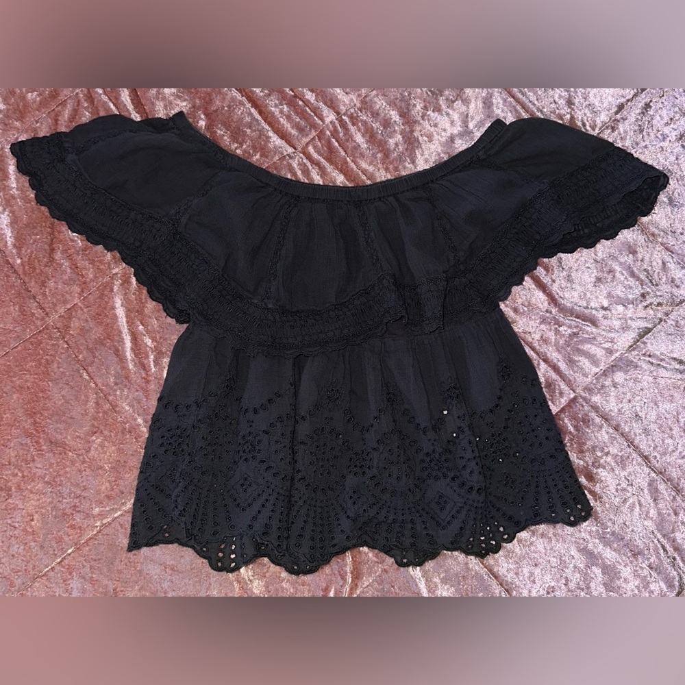 American Eagle Cropped Off-the-Shoulder Top